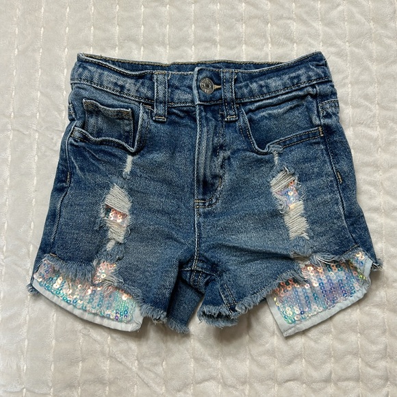 Girls Jean Shorts - Picture 5 of 7